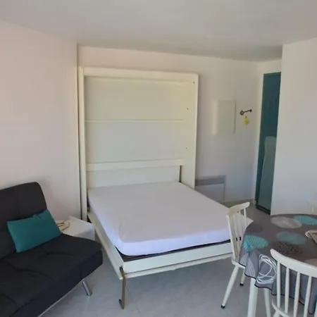 Apartment Bel 2 Pieces 200m Plages *